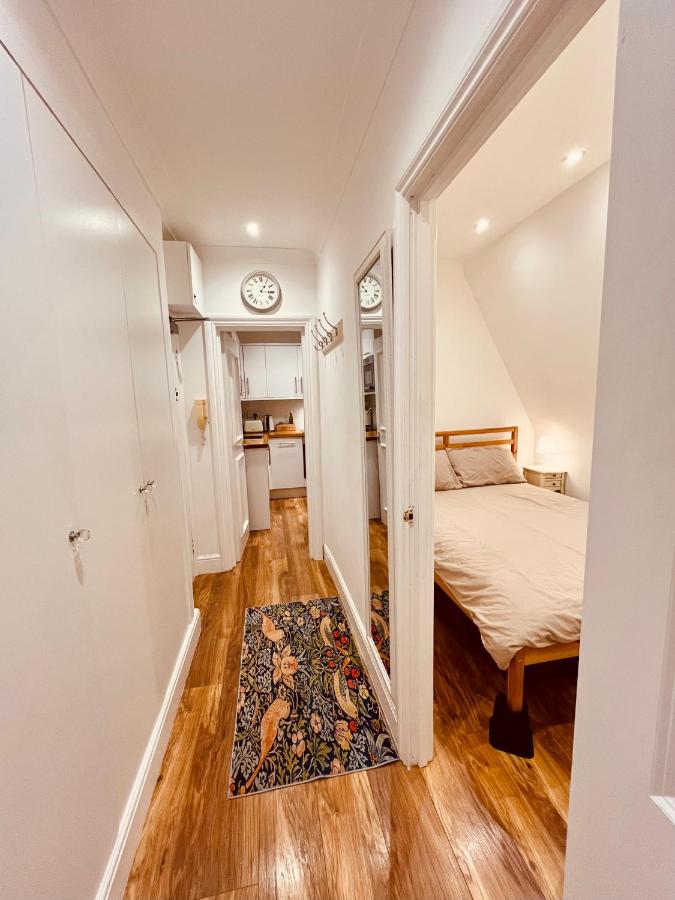 Apartment in West London - 2