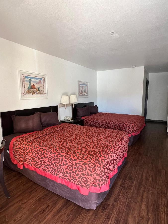 Americana Motel — photo 10