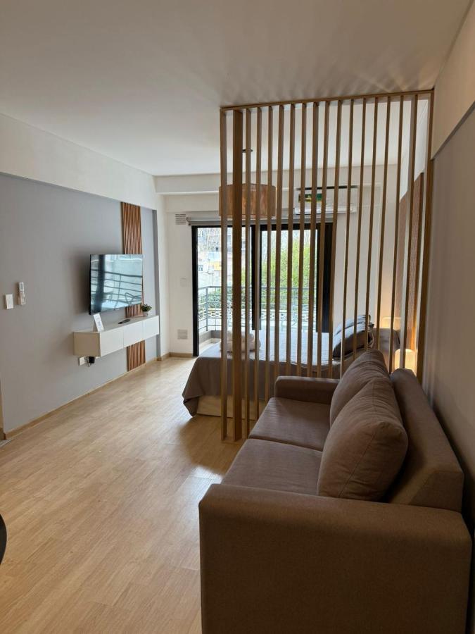 Hollywood Modern Vibe Apartment - 5