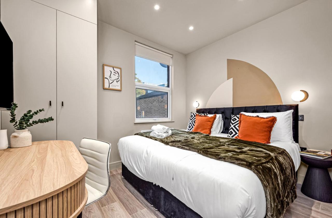 Consort 3A- 4 | Stylish Compact Studio with Kitchennette and Full Communal Kitchen - 2