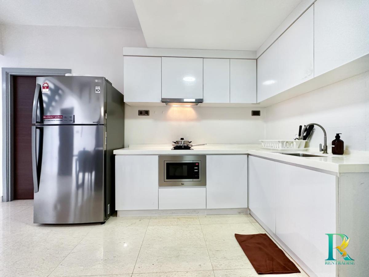 VSummer Suites by RR JBcity - 2