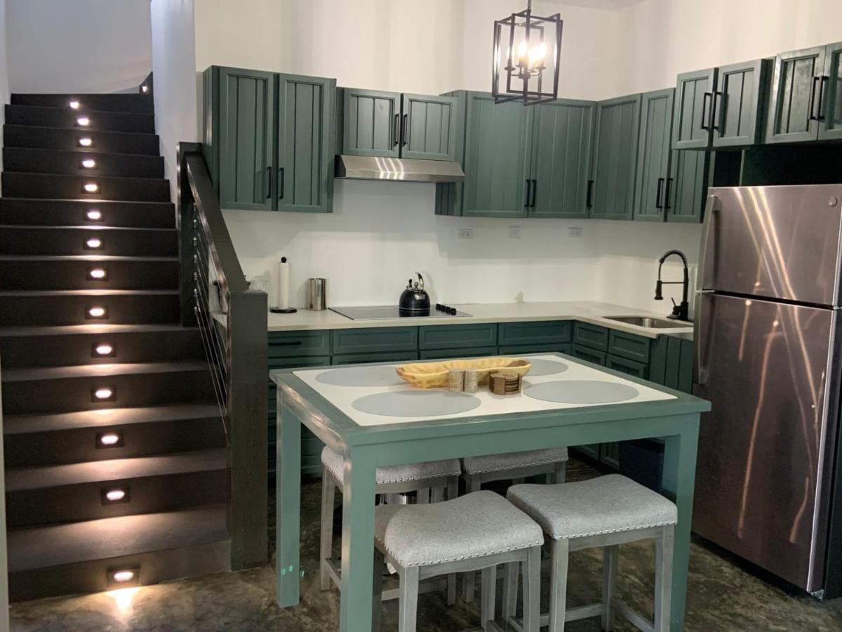 Purevibe Modern Studio - 3