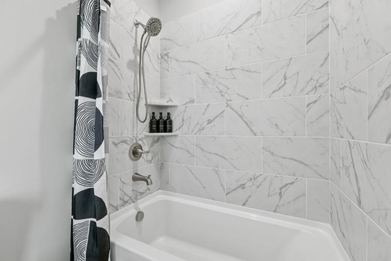 Friends in Skyline Places Luxurious Brand New Build, Great for Groups, 10 min to Downtown Nash - 5