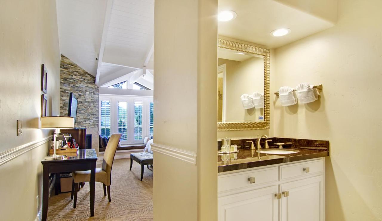 Carriage House Inn — photo 4