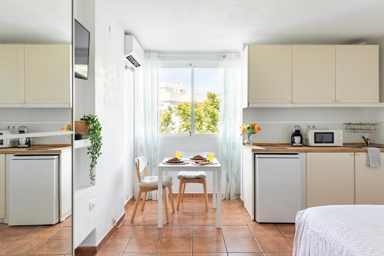 Modern Studio Las Naciones - 4