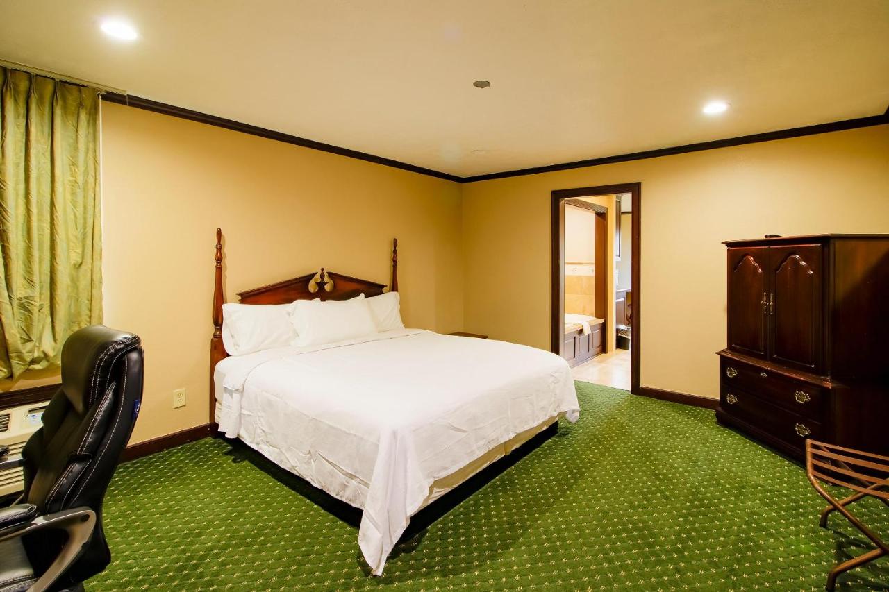 Garden Inn & Suites — photo 16