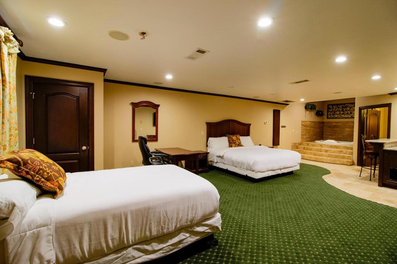 Garden Inn & Suites — photo 2