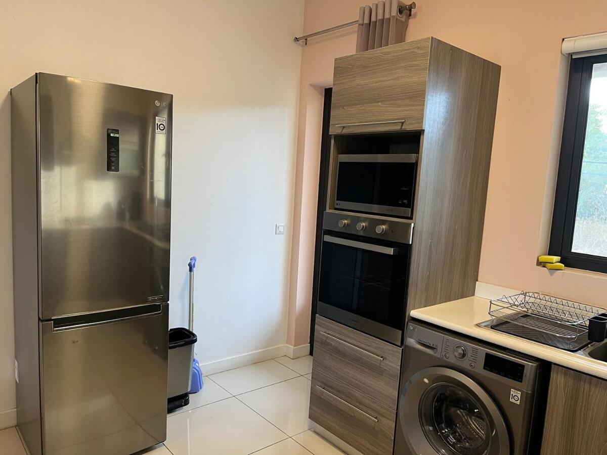 Oceanfront condominium at Pierre Bleue, Flic en Flac - 5