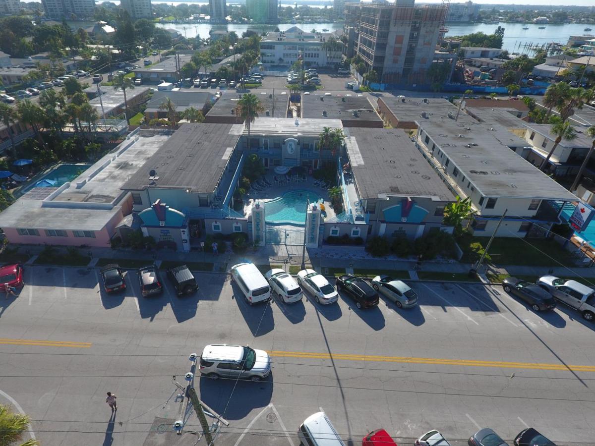 Bay Royal Motel Apartments — photo 20