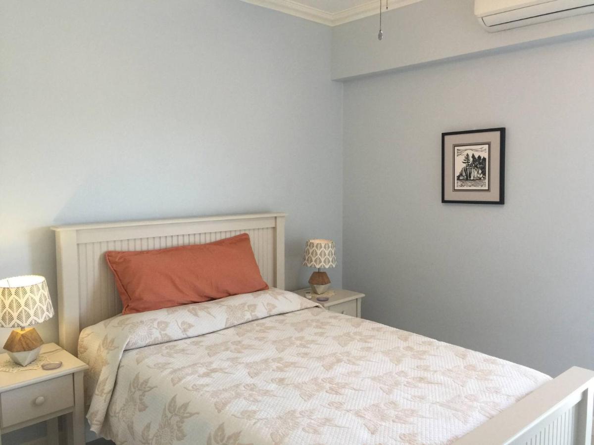 Modern Abbey Court Condo - 2