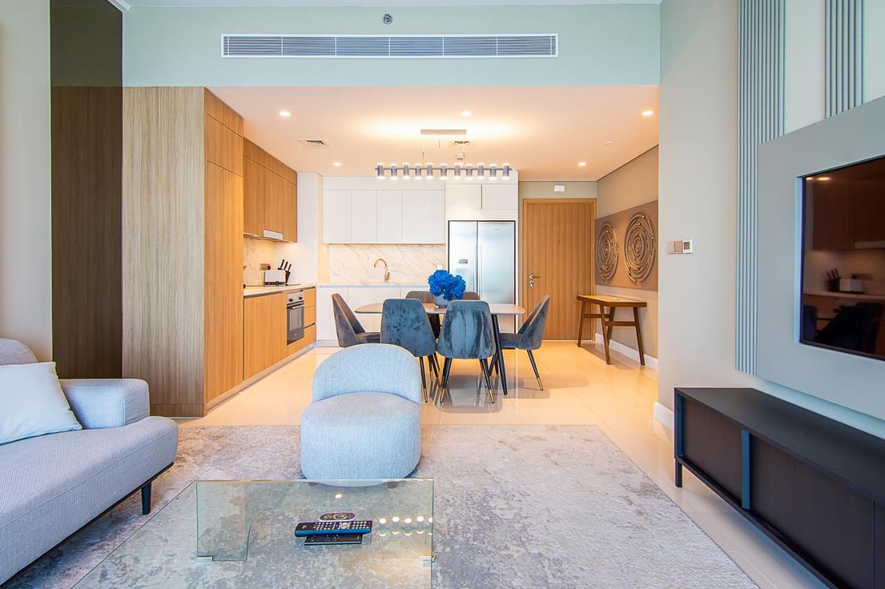 Sea View 2BR Apartment in Beach Vista 2 - 5