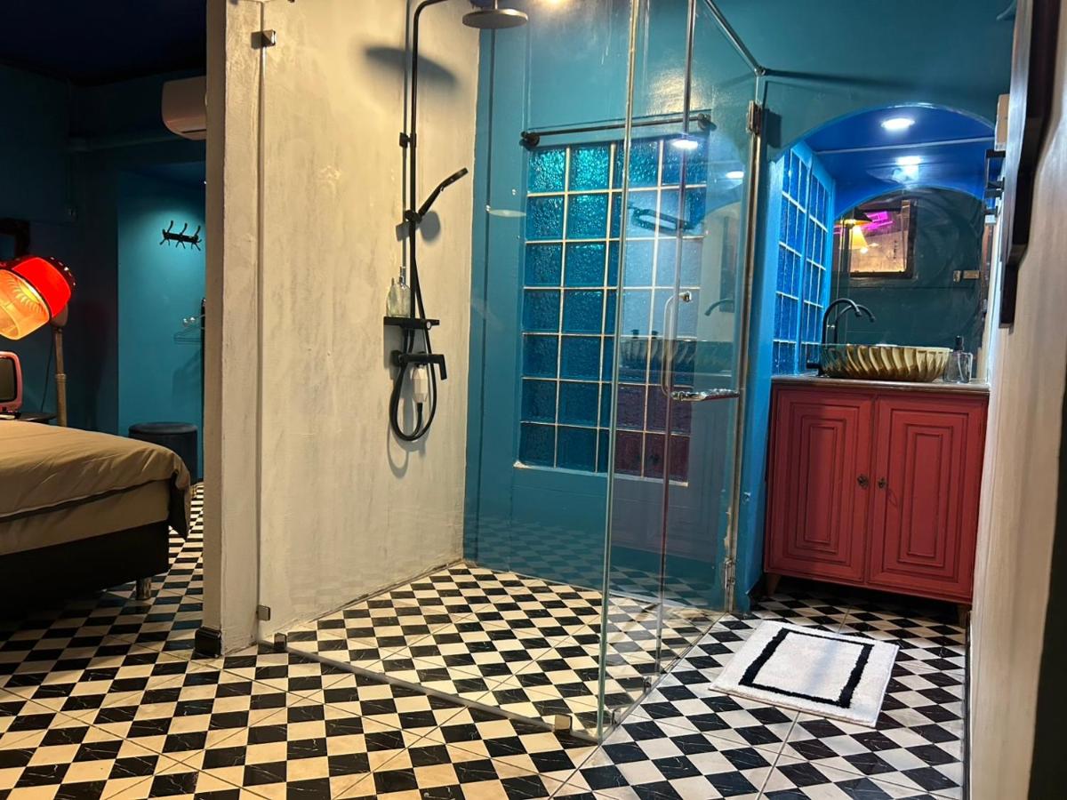 The oasis on 8 City blue 2 - 5