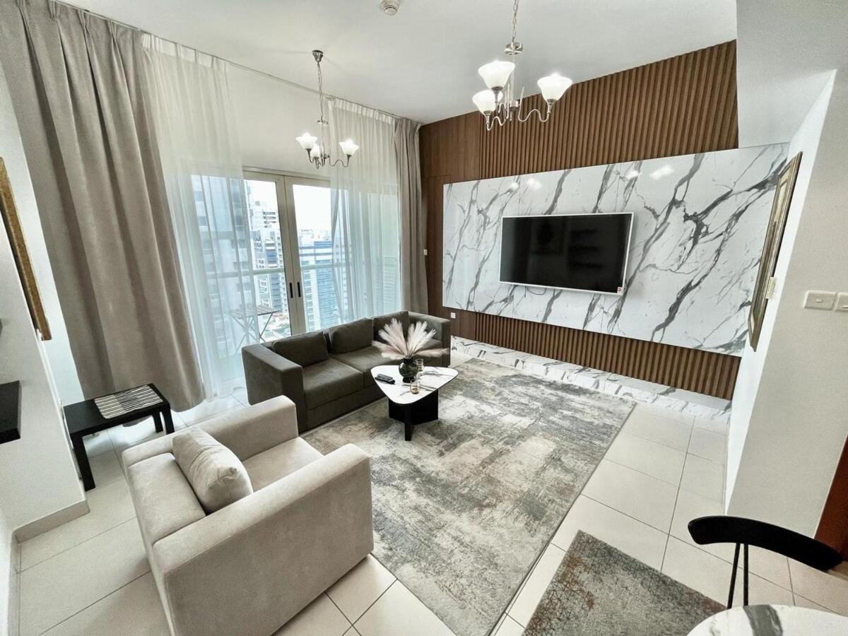 Marina Walk View Luxury 1BR close to JBR beach!