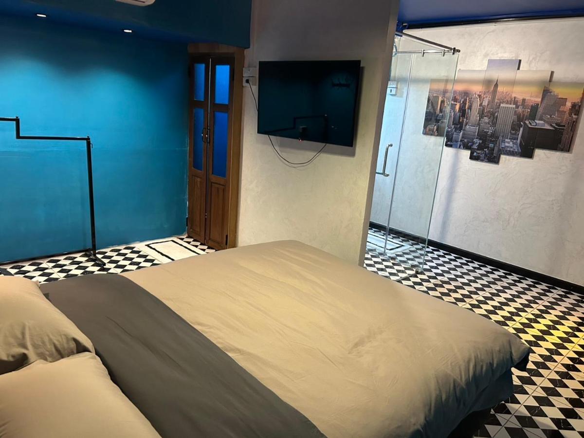 The oasis on 8 City blue 2 - 4