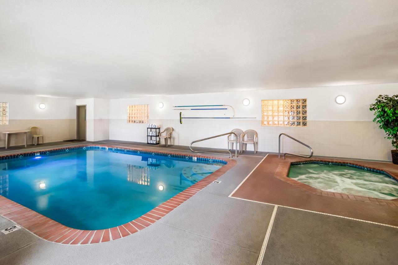 Guest Inn Longview — photo 16