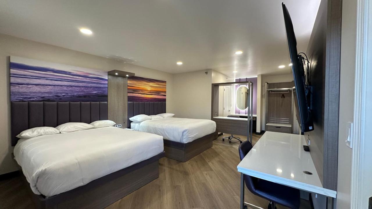 Costa Mesa Inn - Newport Beach Area — photo 12