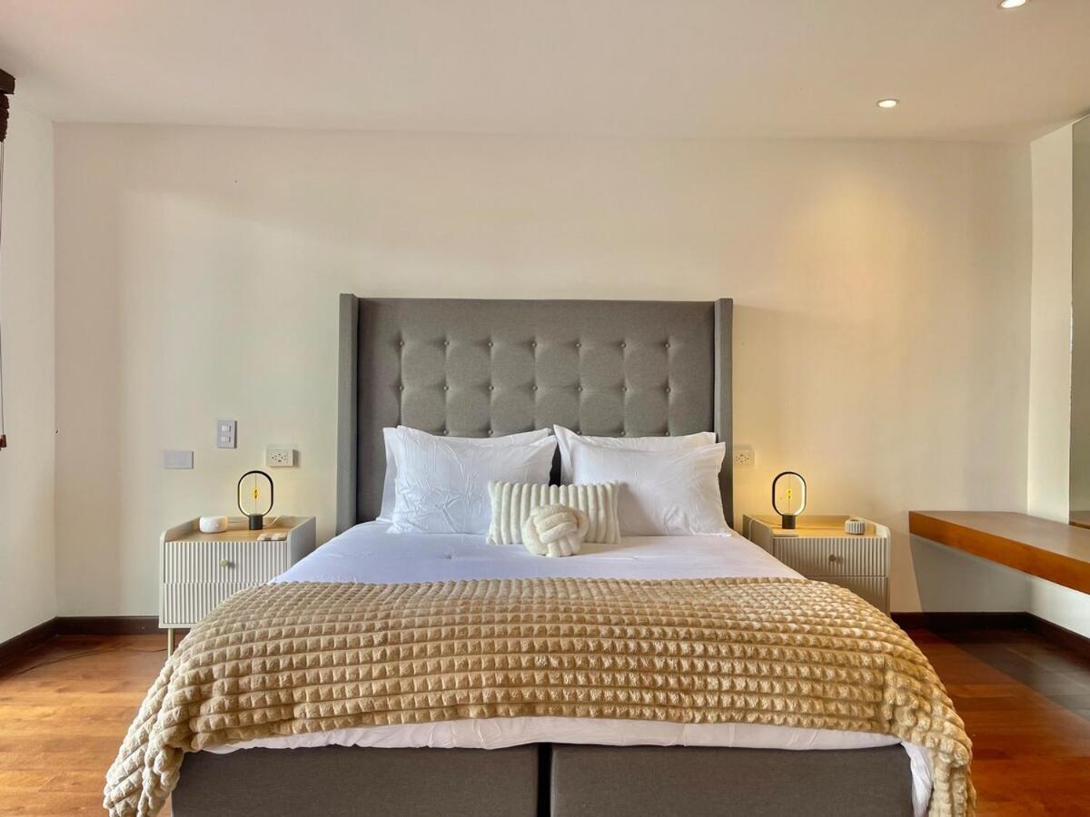 Luxury I Style I Central Stay in Rosales - 3