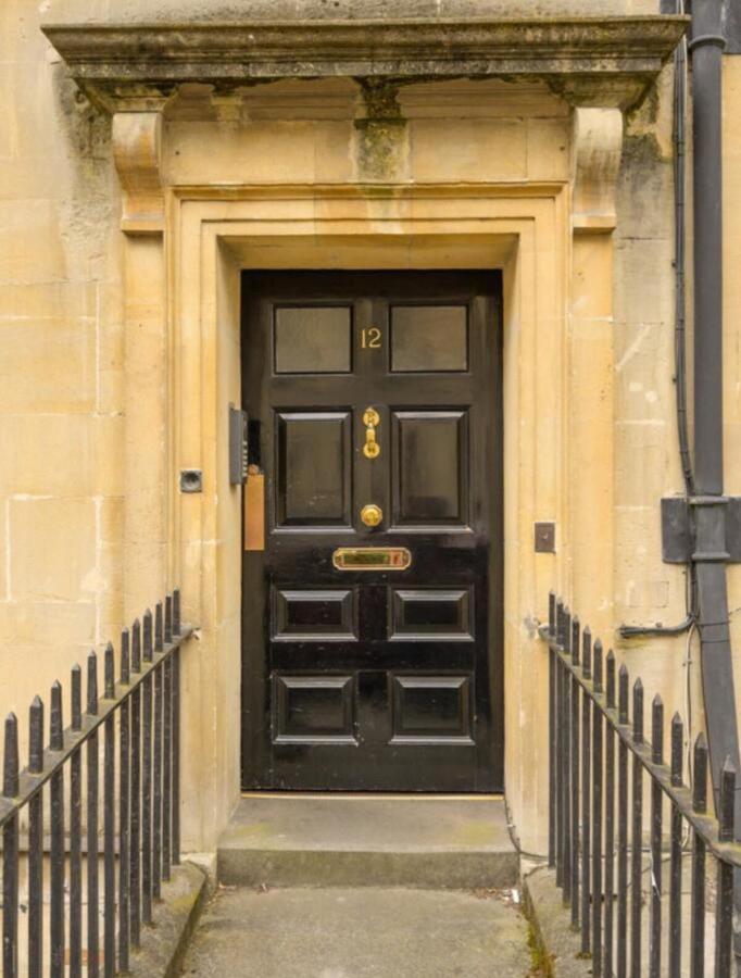 Elegant Georgian Apartment on Alfred Street - 5
