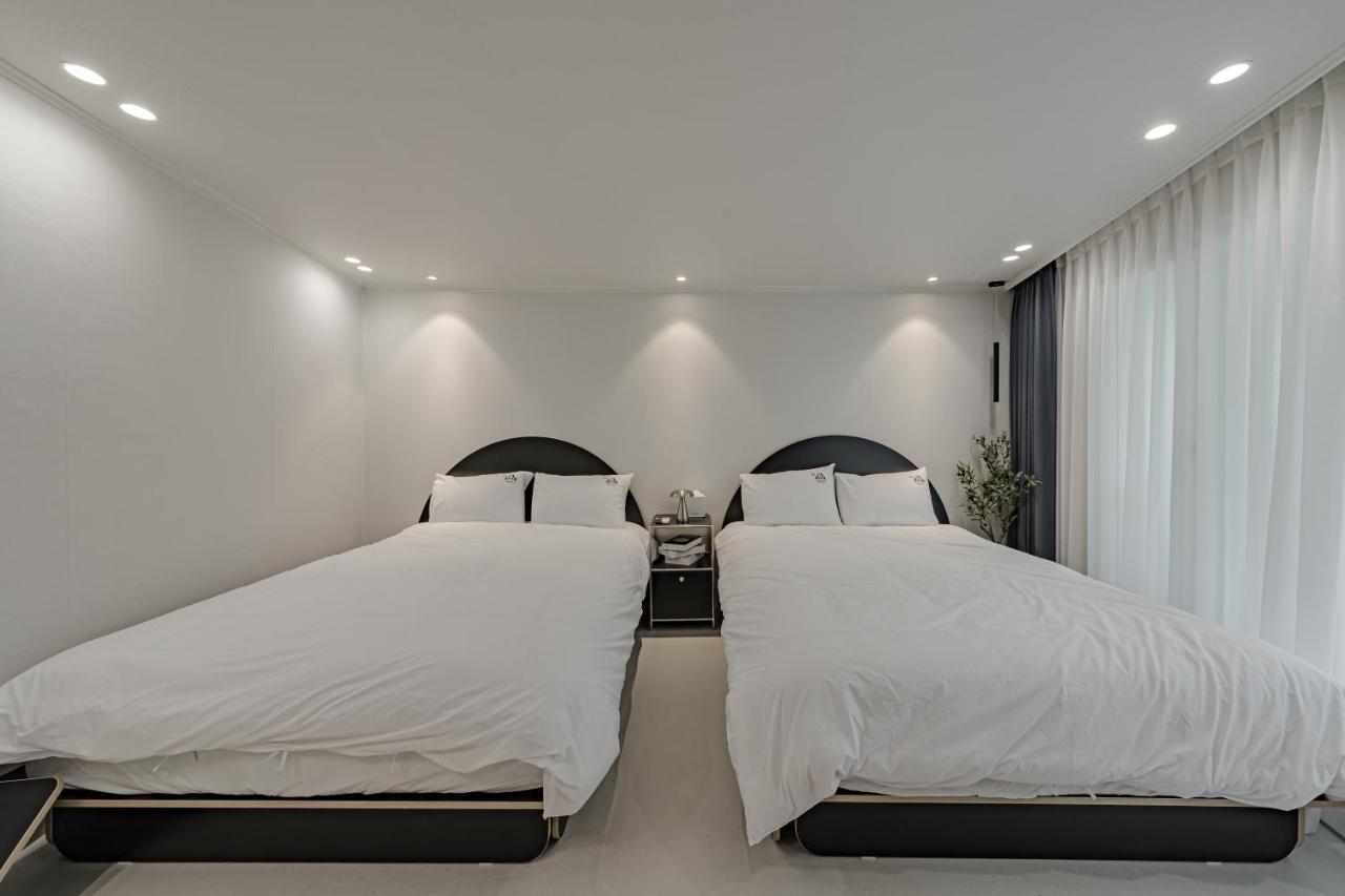 Moa stay 5minute from DDP Station - 2