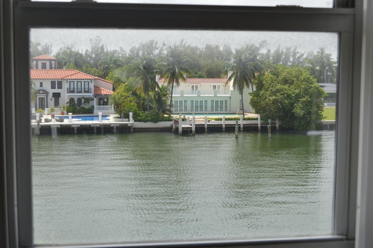 WATERFRONT STUDIO COZY WITH WATERVIEWs - 4