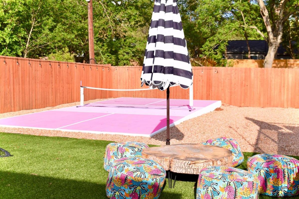 Disco House ATX - Pool, Pickleball, Get Ready Room - 5