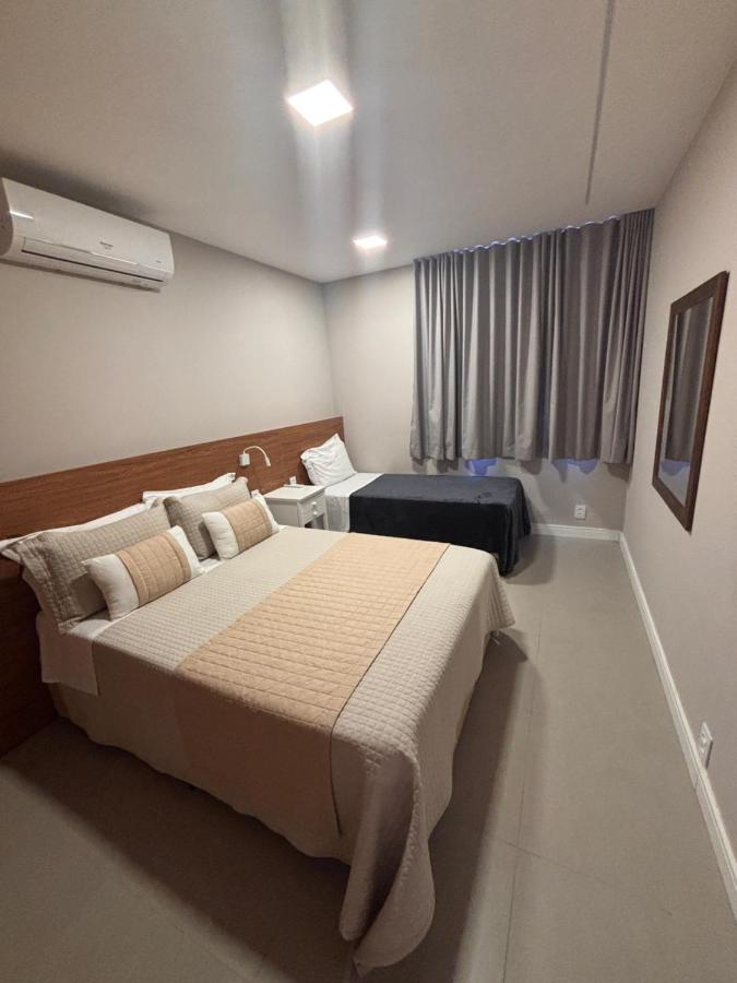 Barra Mares-apto p 4 pessoas em frente ao posto 4 Barra - 2