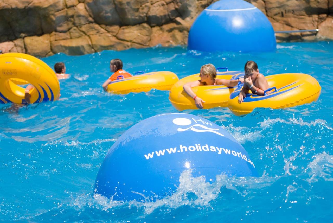 Water park: Holiday Premium Resort