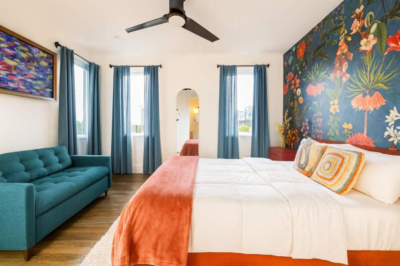 Nashville Delight - Fun Murals & Downtown Views - 3