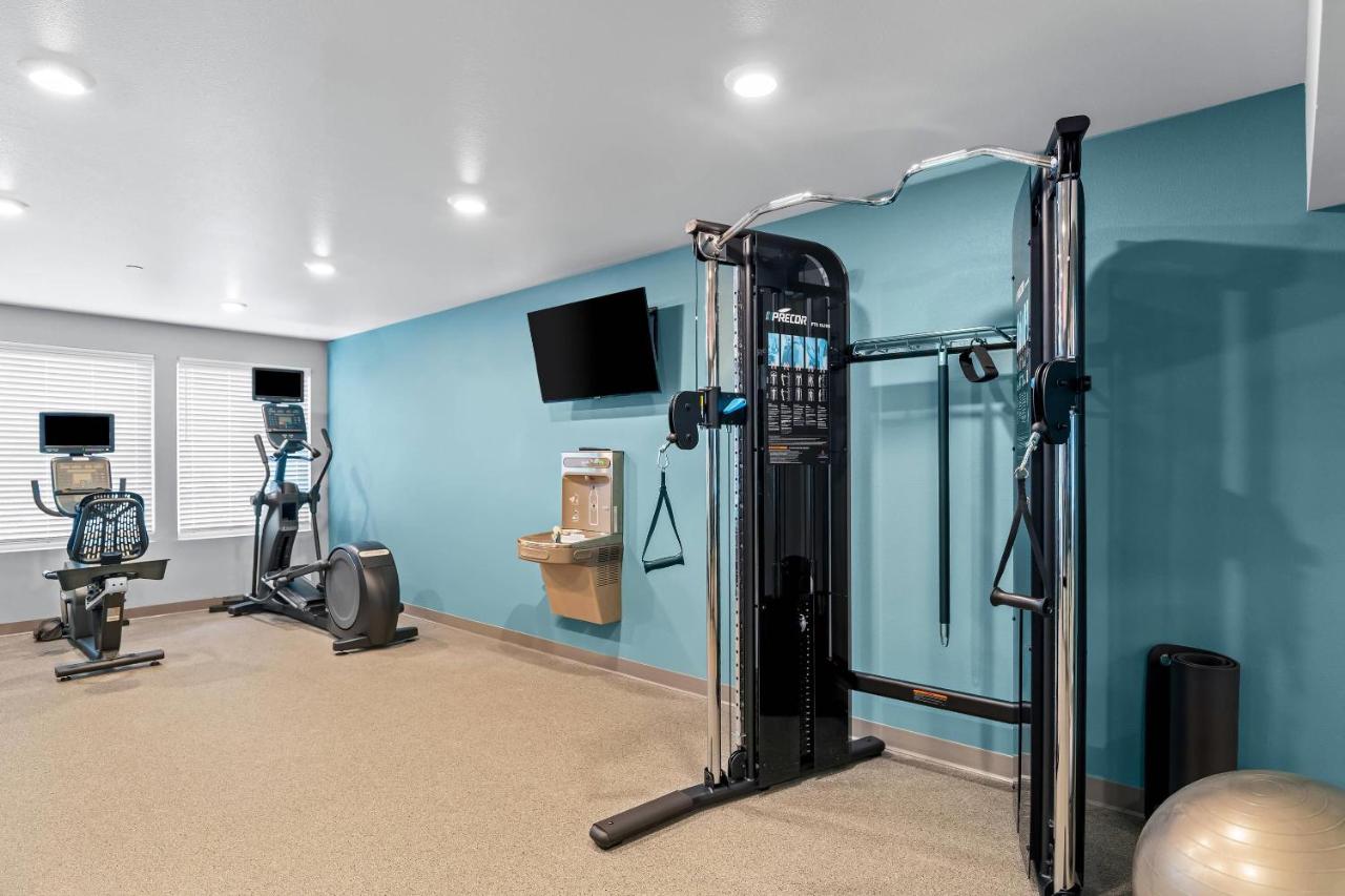 WoodSpring Suites Richmond Airport — photo 24