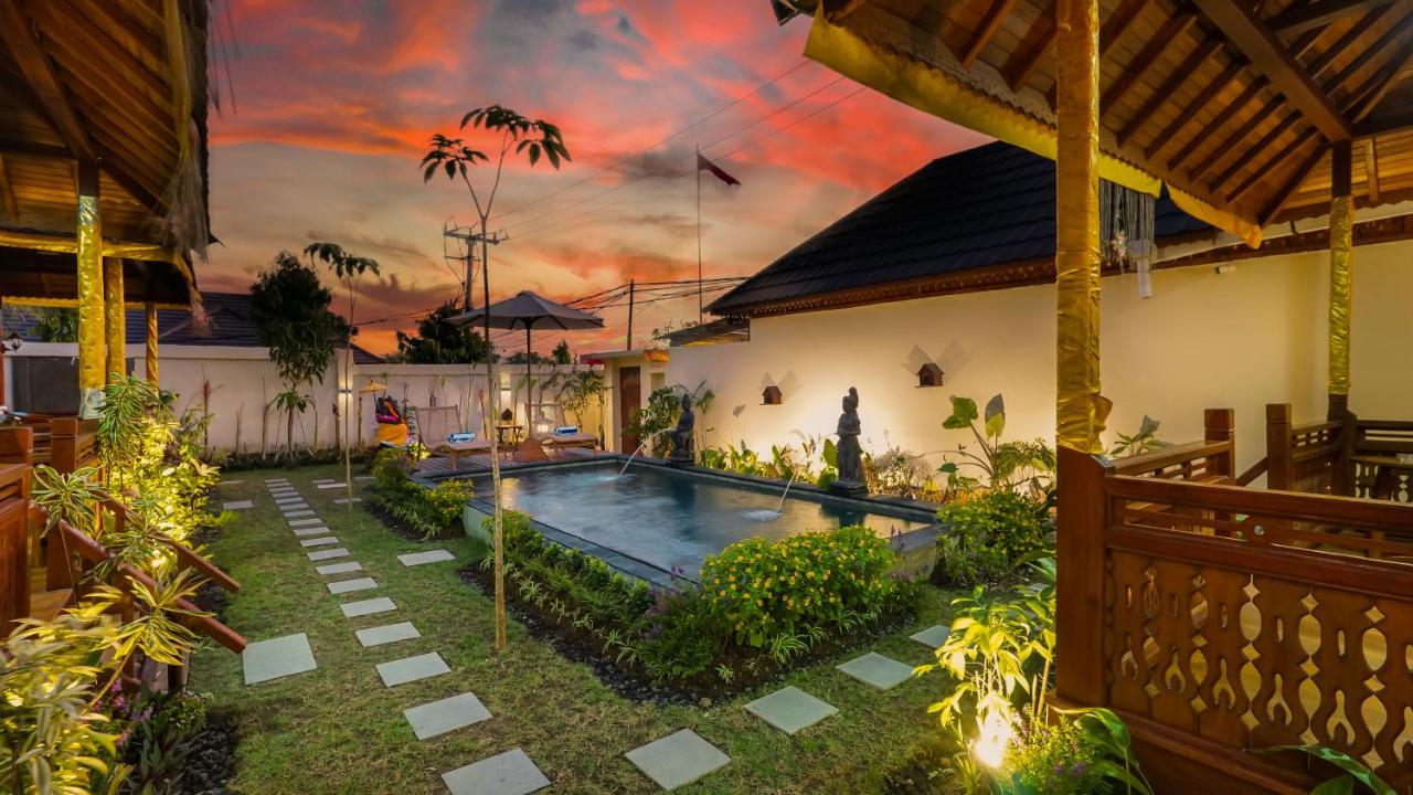 Orange wooden homestay - 4