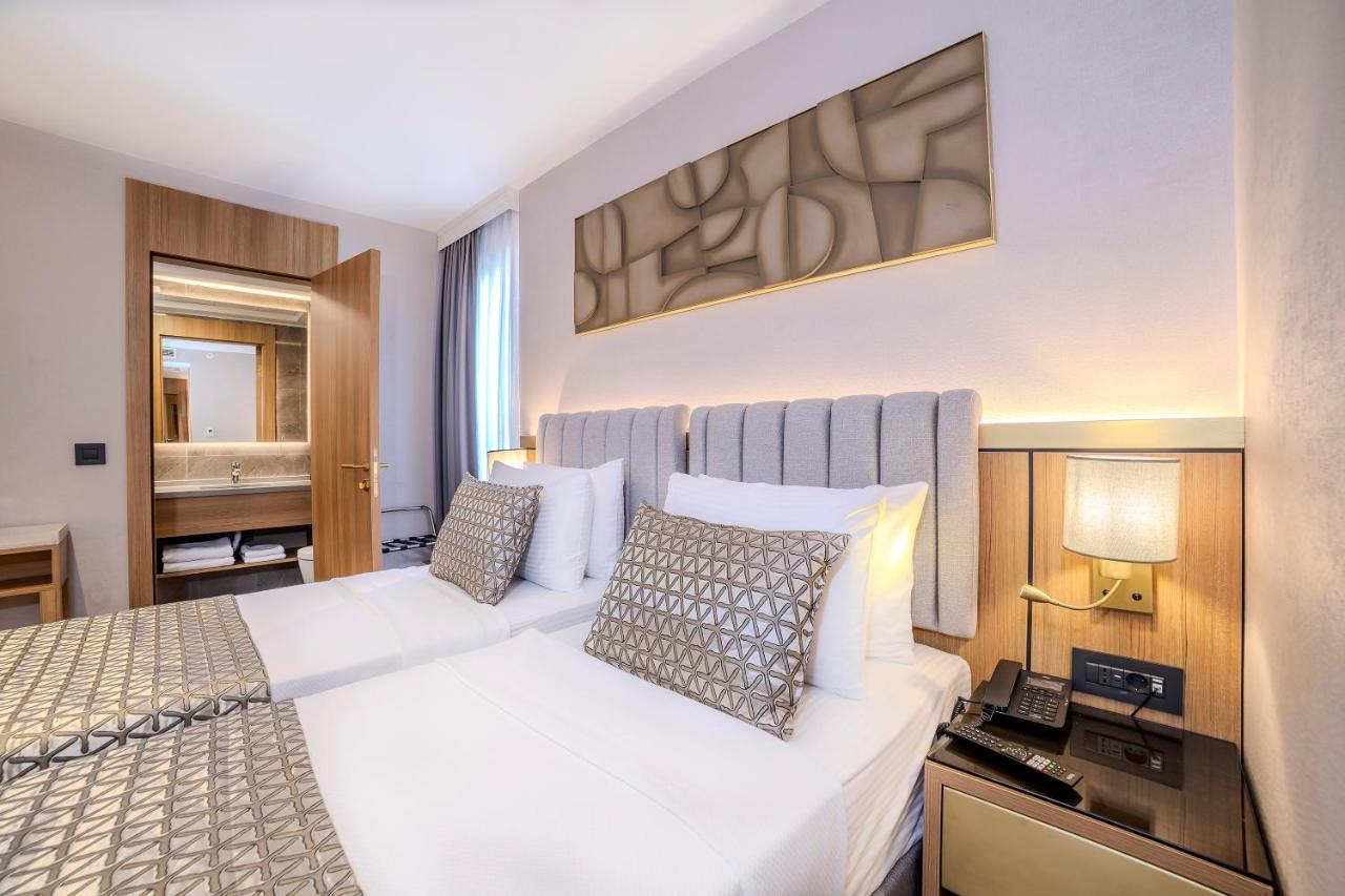 Lions Royal Hotel - 2