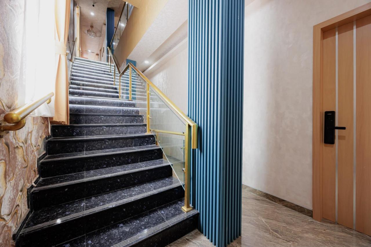 RedDoorz Plus Syariah @ Tiban Centre Batam - 5