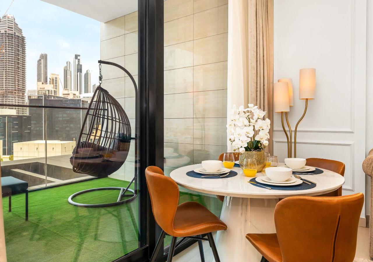 Luxury 1 BR Apartment with Private Jacuzzi - 4