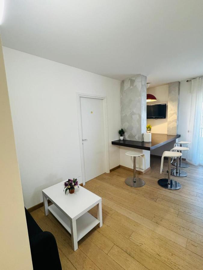 MMM HOME Train Station 4 - 4