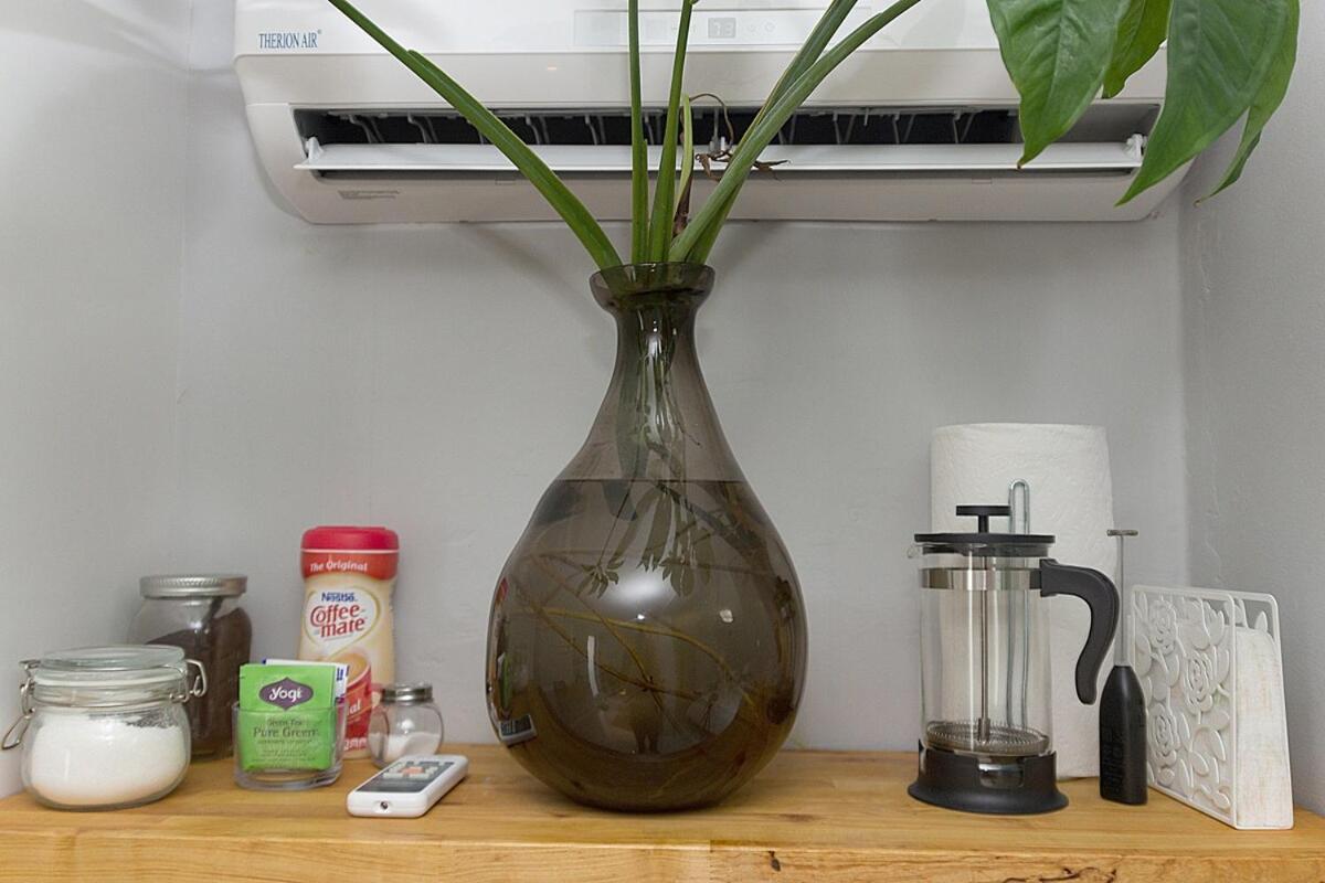 Modern Miami Gem, Fresh Studio by Coral Gables #4 - 5