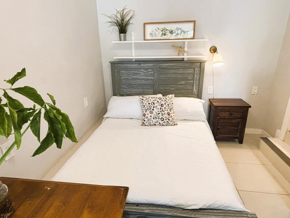 Urban Oasis Studio, Miami near Coral Gables #5 - 2