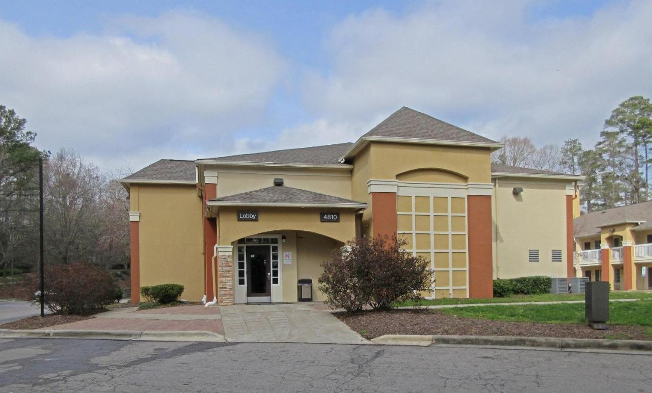 City Studios Inn and Suites — photo 8