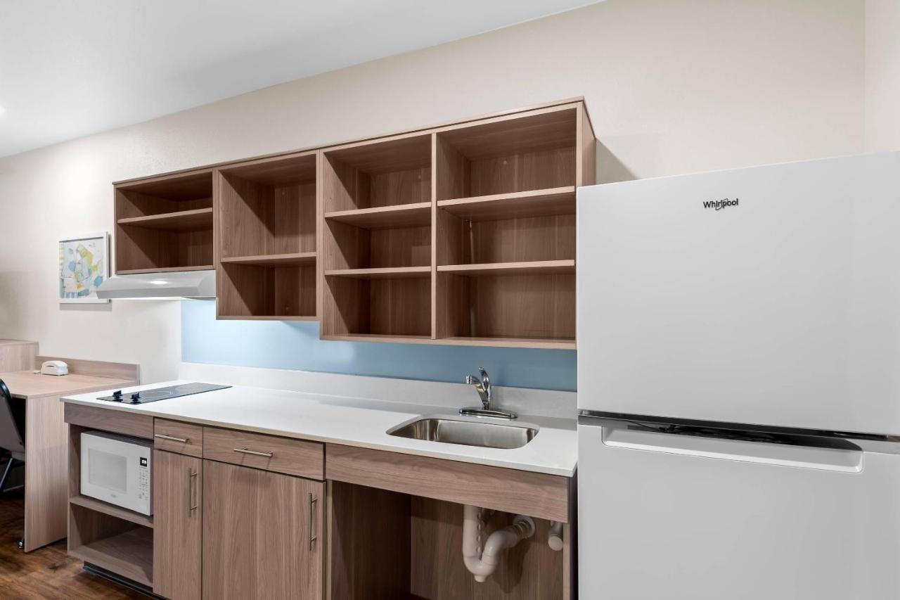 WoodSpring Suites Richmond Airport — photo 14