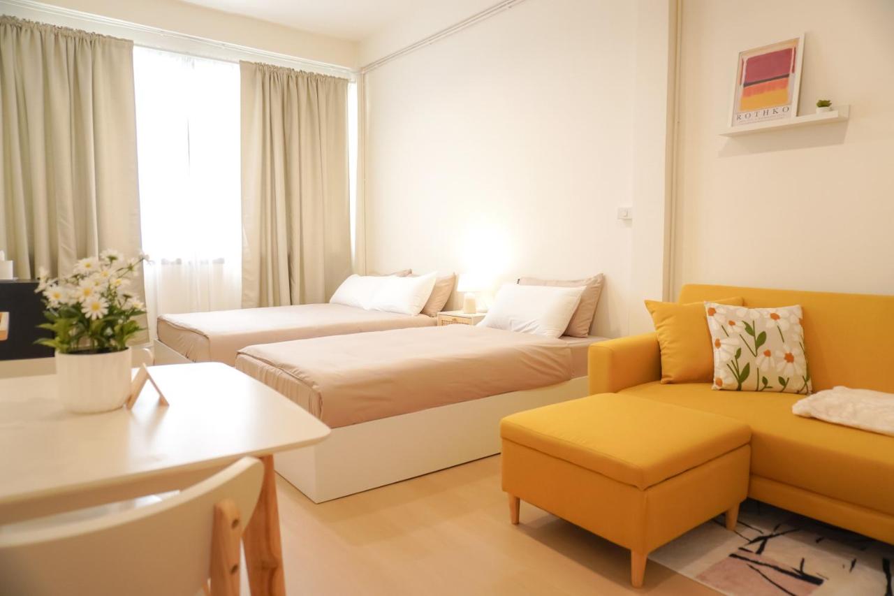 Buddy House in Chinatown - Private Rooms Walk to MRT - 2