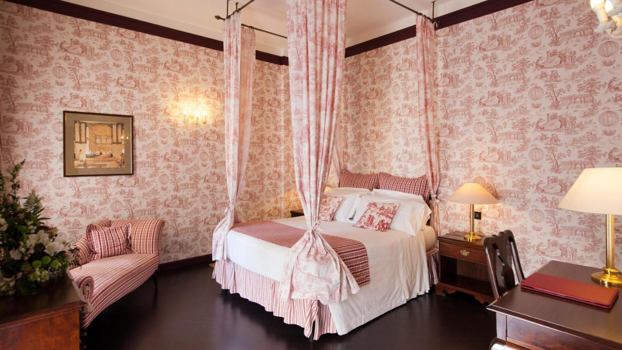 Hotel Victoria & Iside Spa photo