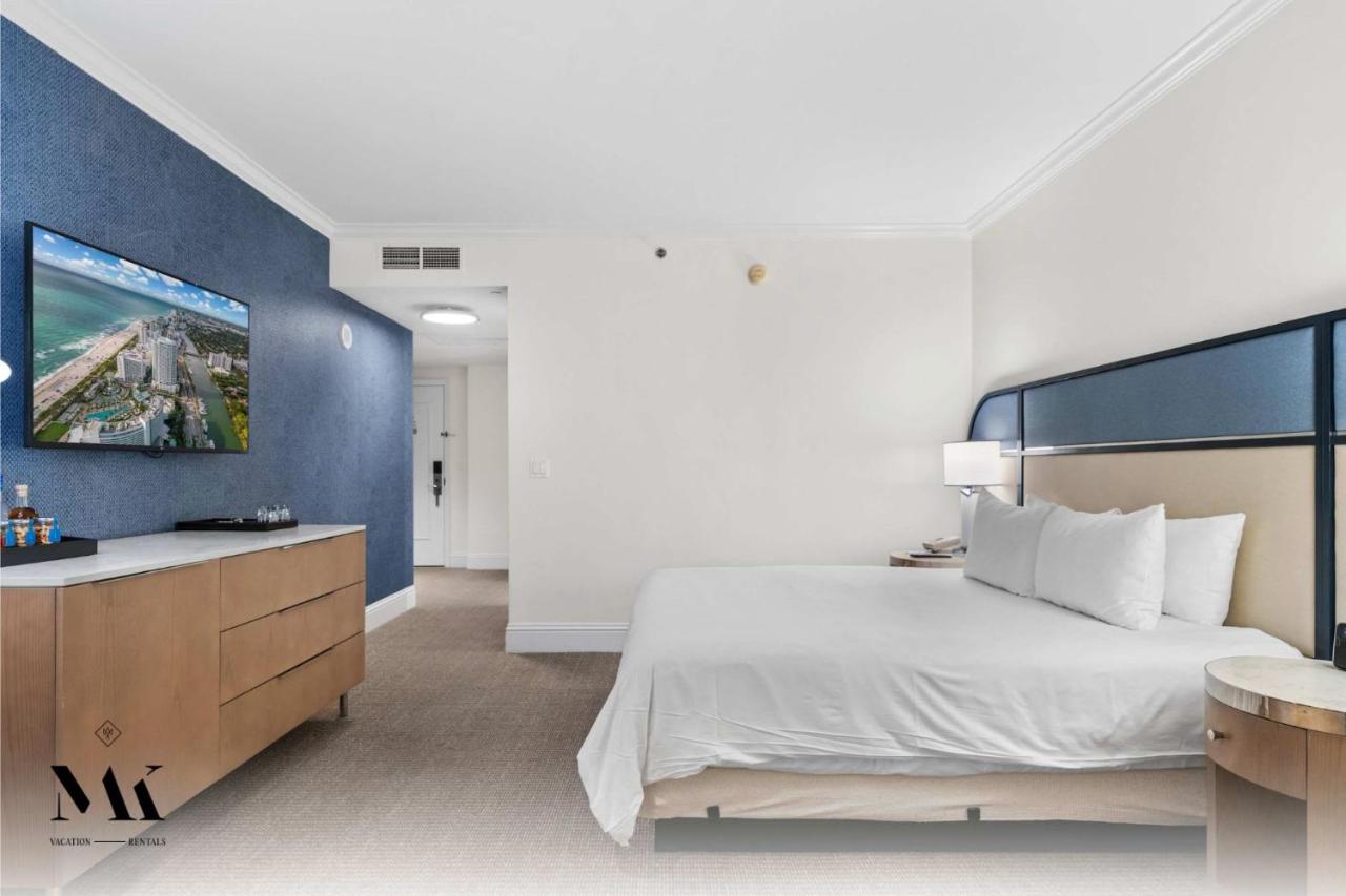 FontaineBleau Resort High Floor w Ocean Views - 5