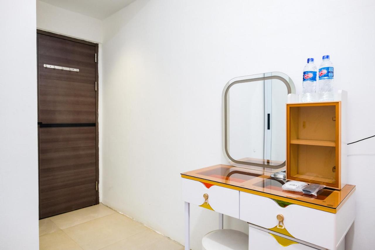 Urbanview Tiana Residence Nagoya Batam by Reddoorz - 3