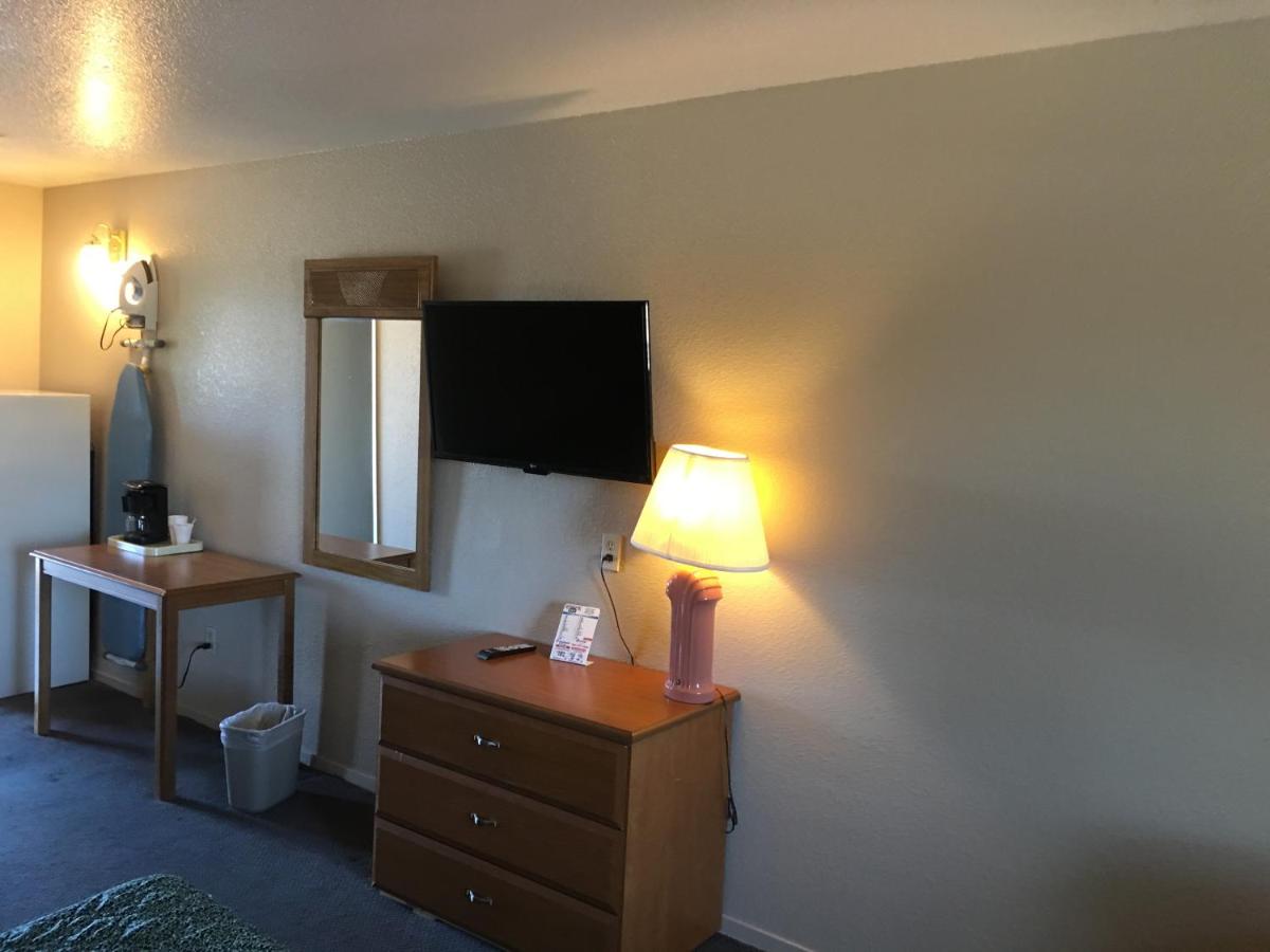 Applegate Inn — photo 21