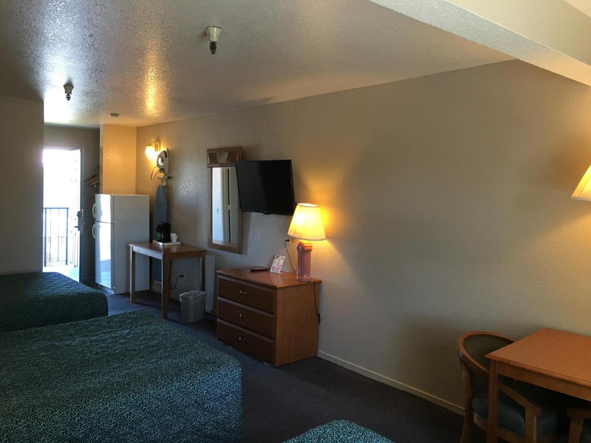 Applegate Inn — photo 22