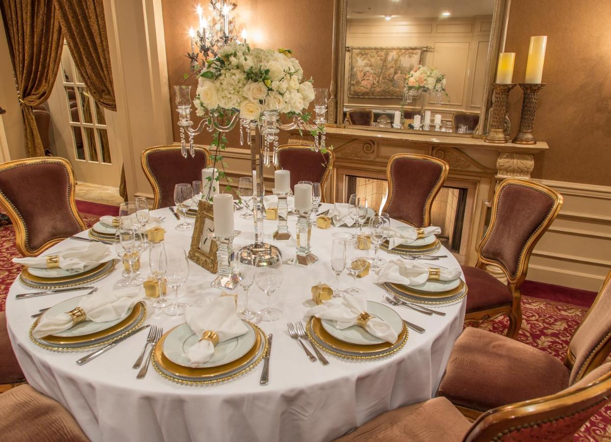 Wedgewood Hotel & Spa - Relais & Chateaux photo
