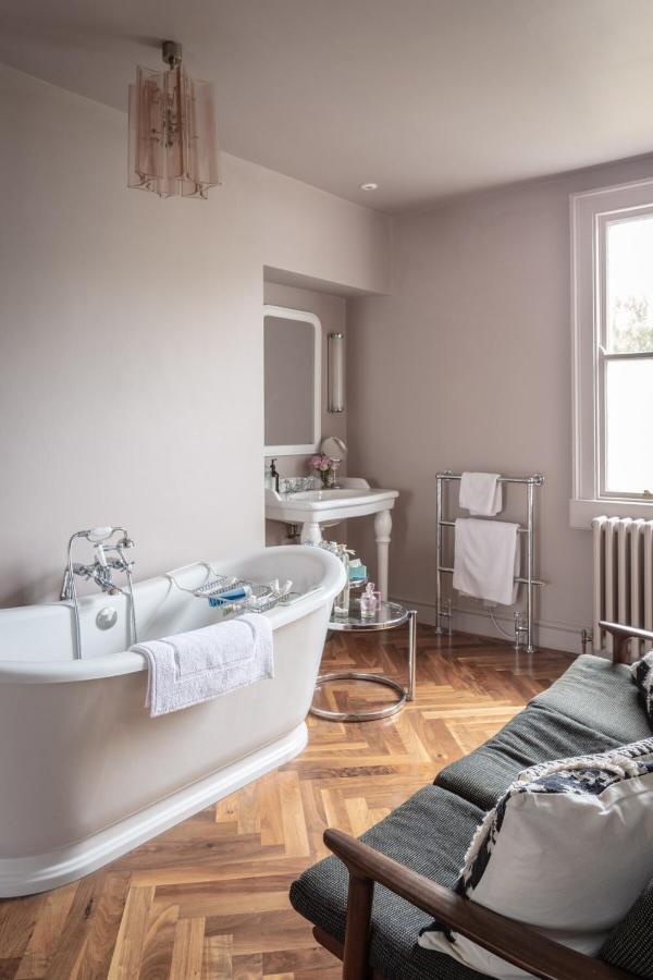 Georgian Town House in Central Bath - 3