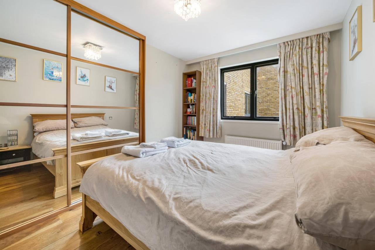 Kensington Haven 3-Bed, 3-Bth Flat - 2