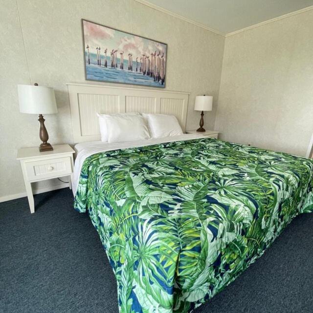 The Breezeway Motel & Resturant — photo 2