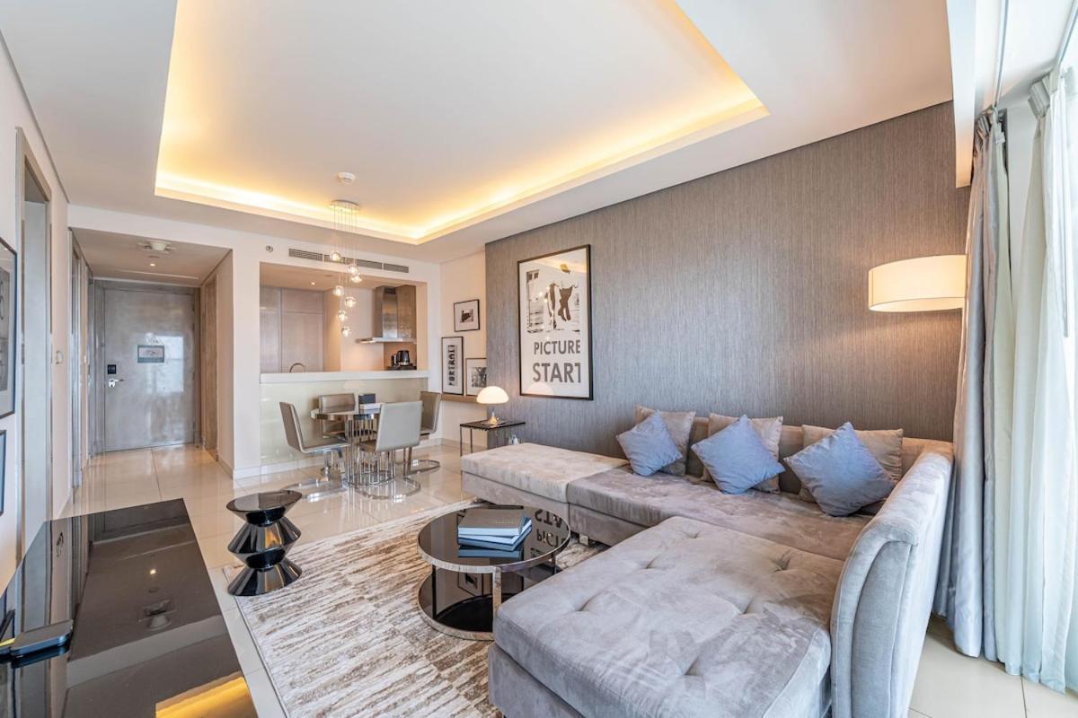 Stylish Stay - 1 Bedroom - High Floor