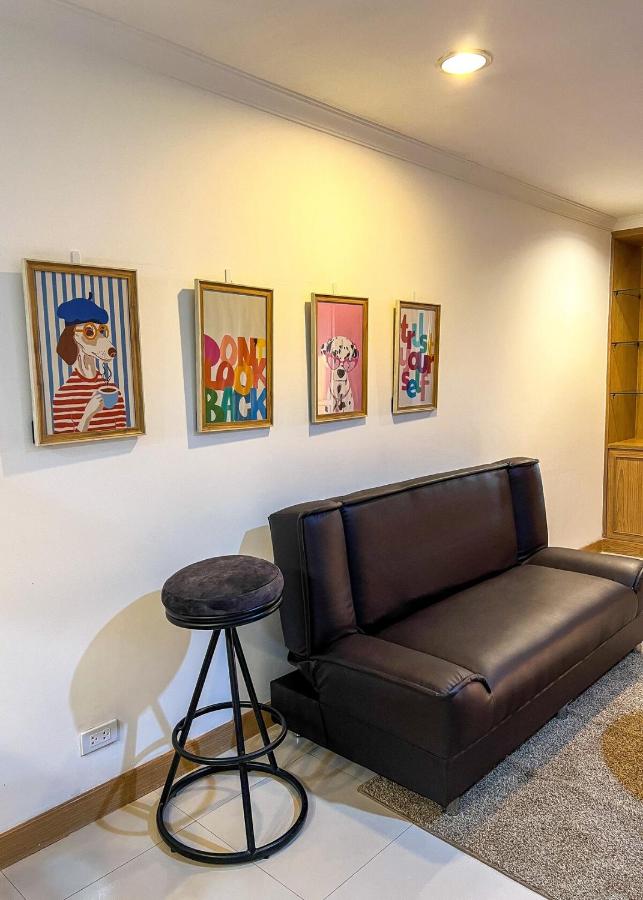 Panoramic River View Residence